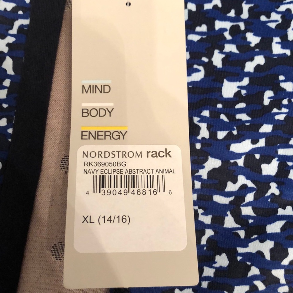 Z By Zella Navy Eclipse Abstract Animal Print Zip - Picture 8 of 8